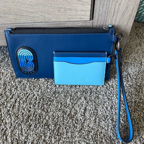 NWOT Coach Colorblock wristlet wallet card holder - Picture 10 of 14